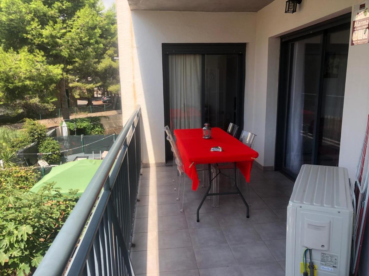 Apartamento Calafat, A 2 Minutos A Pie De Cala Llobeta Exterior foto